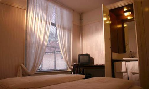 חאודה Guesthouse De Utrechtsche Dom חדר תמונה